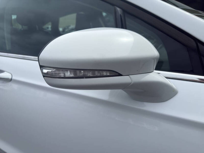 2020 Ford Fusion SEL