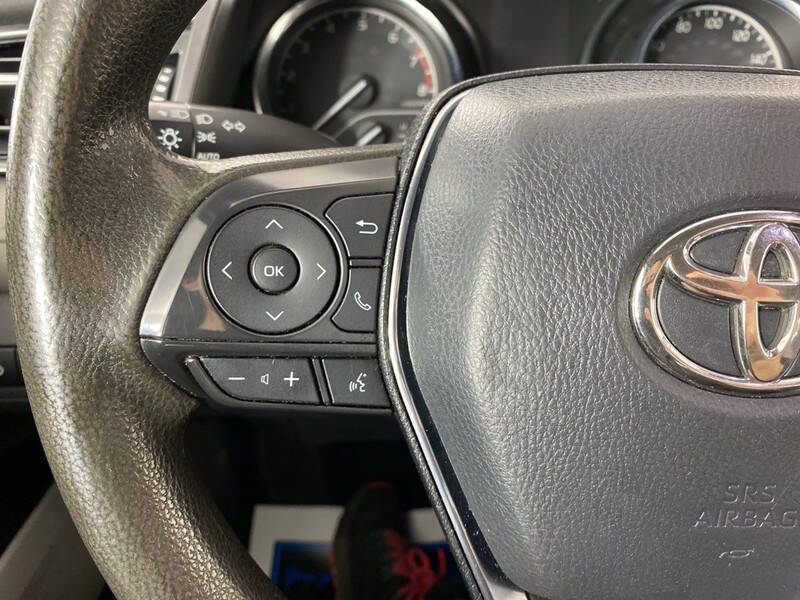 2020 Toyota Camry LE