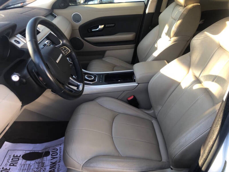 2017 Land Rover Range Rover Evoque SE