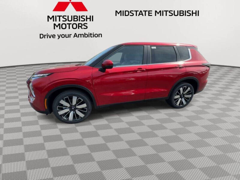 2025 Mitsubishi Outlander SE