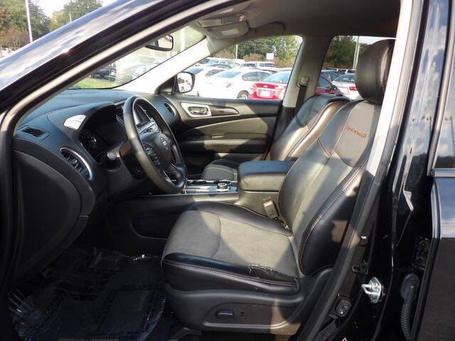 2019 Nissan Pathfinder SV