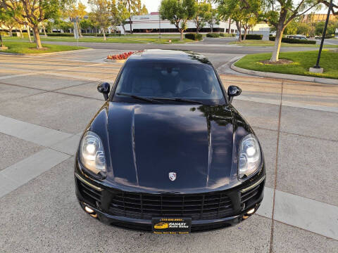 2016 Porsche Macan S