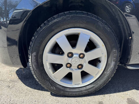 2015 Mitsubishi Mirage ES