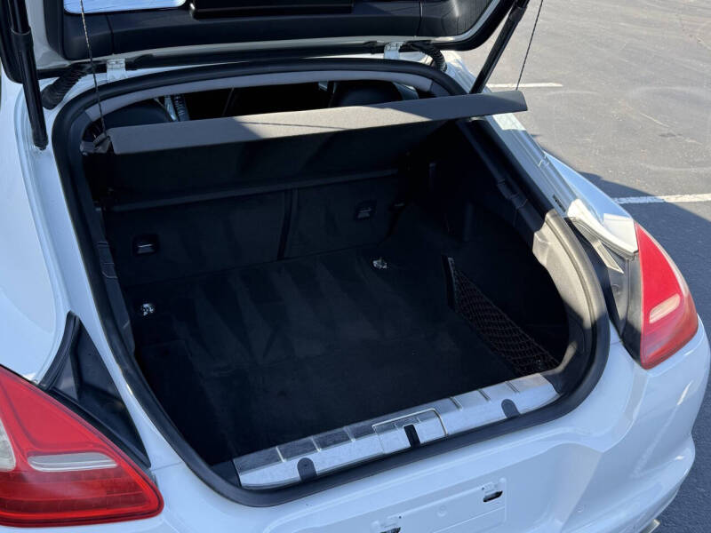 2013 Porsche Panamera