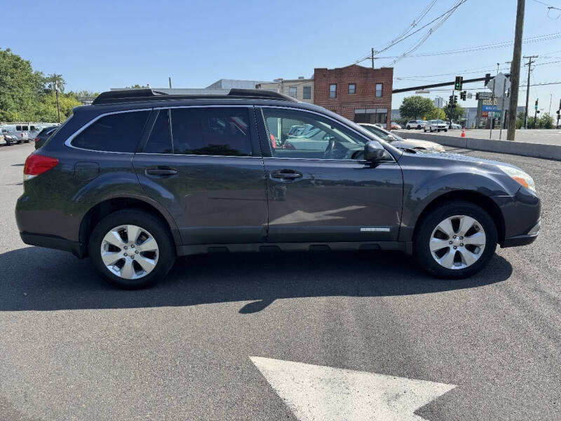 2011 Subaru Outback 2.5i Limited