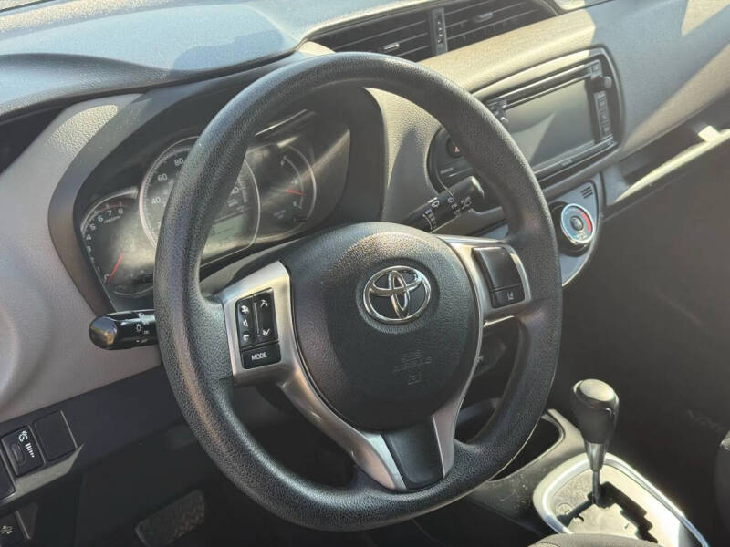 2017 Toyota Yaris