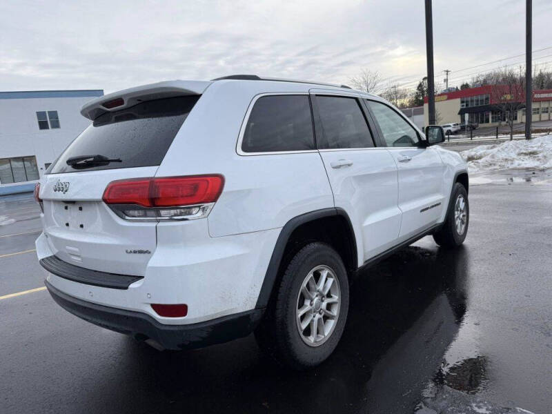 2019 Jeep Grand Cherokee Laredo