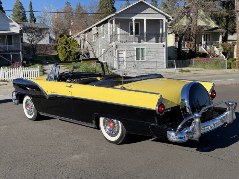1955 Ford Fairlane