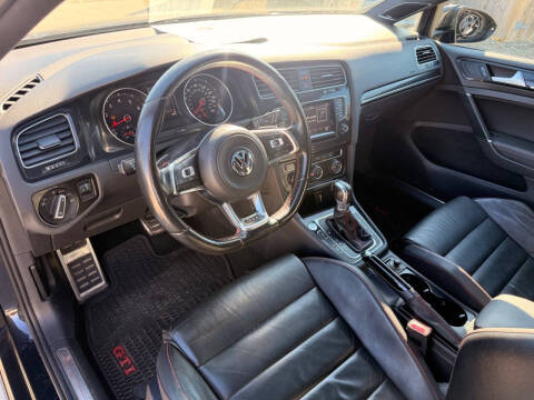 2015 Volkswagen Golf GTI S