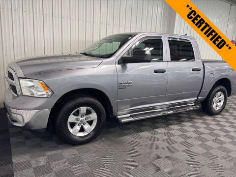 2022 RAM 1500 Classic SLT