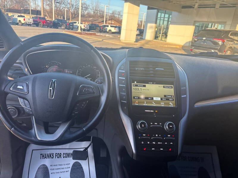 2016 Lincoln MKC Select