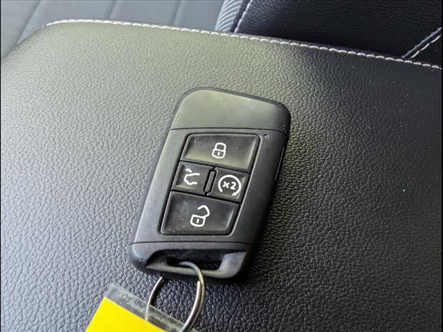 2022 Volkswagen Taos SE 4Motion