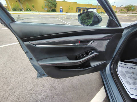 2023 Mazda Mazda3 Sedan 2.5 S Carbon Edition