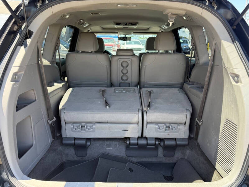 2011 Honda Odyssey EX-L w/DVD