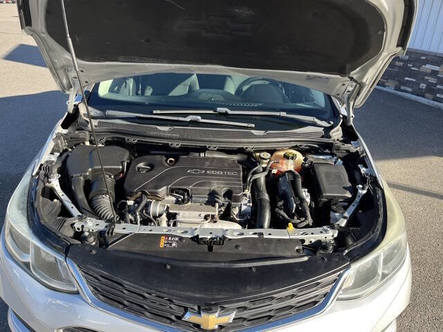 2017 Chevrolet Cruze LS Manual