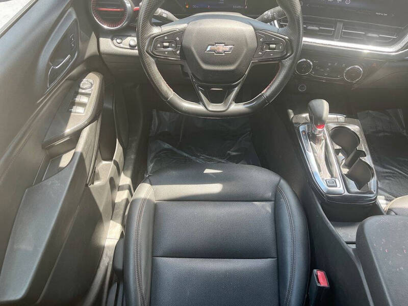 2024 Chevrolet Trax RS