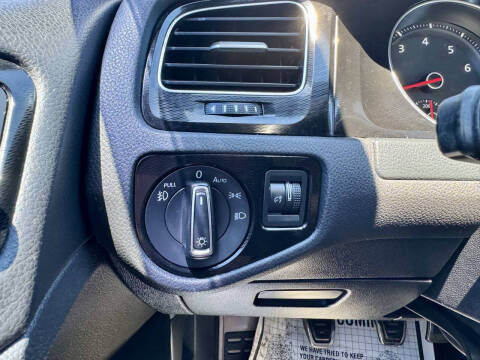2015 Volkswagen Golf GTI SE