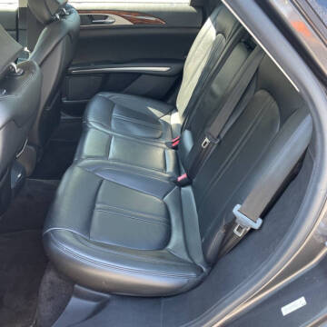 2015 Lincoln MKZ Hybrid
