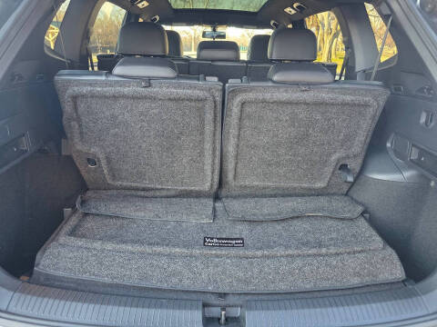 2021 Volkswagen Tiguan SE R-Line Black