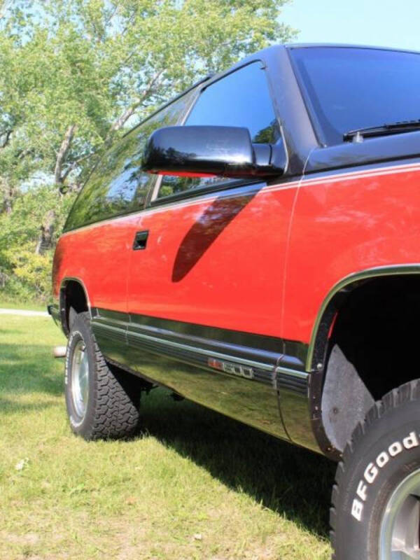 1993 GMC Yukon's photo