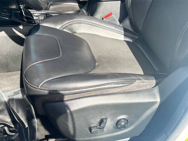 2020 Jeep Cherokee Altitude