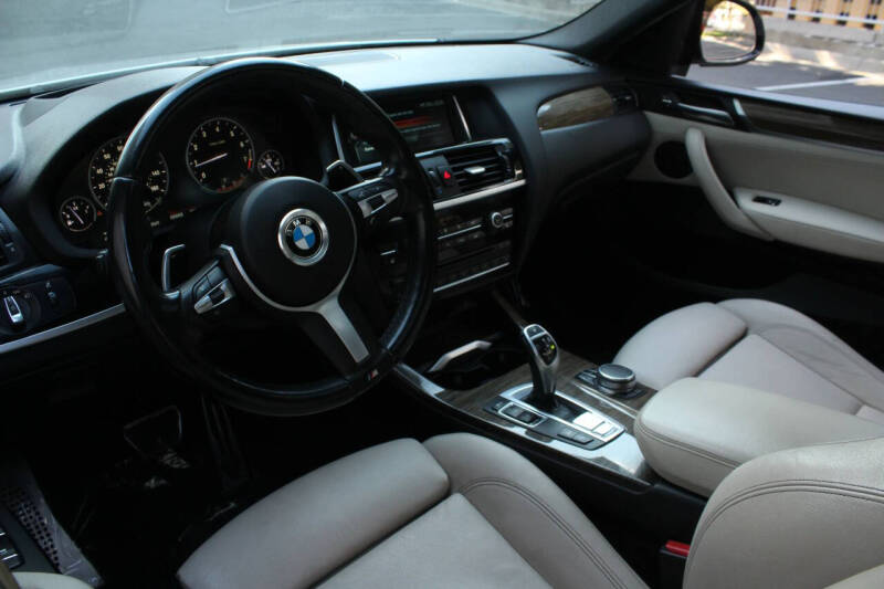 2017 BMW X4 xDrive28i