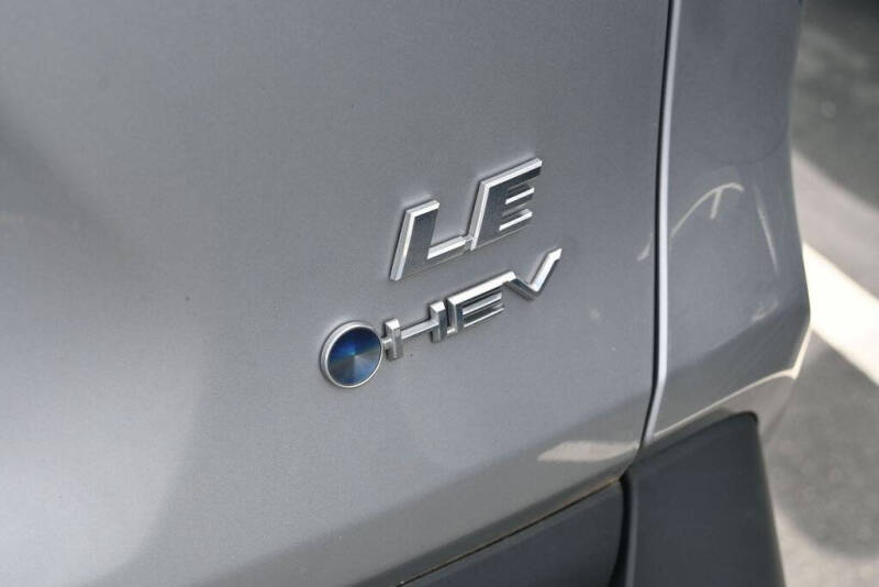 2025 Toyota RAV4 Hybrid LE