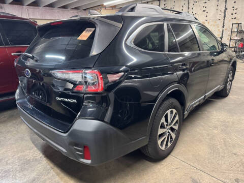 2022 Subaru Outback Premium