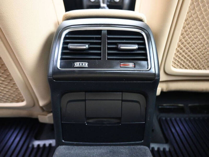 2015 Audi A4 2.0T quattro Premium Plus