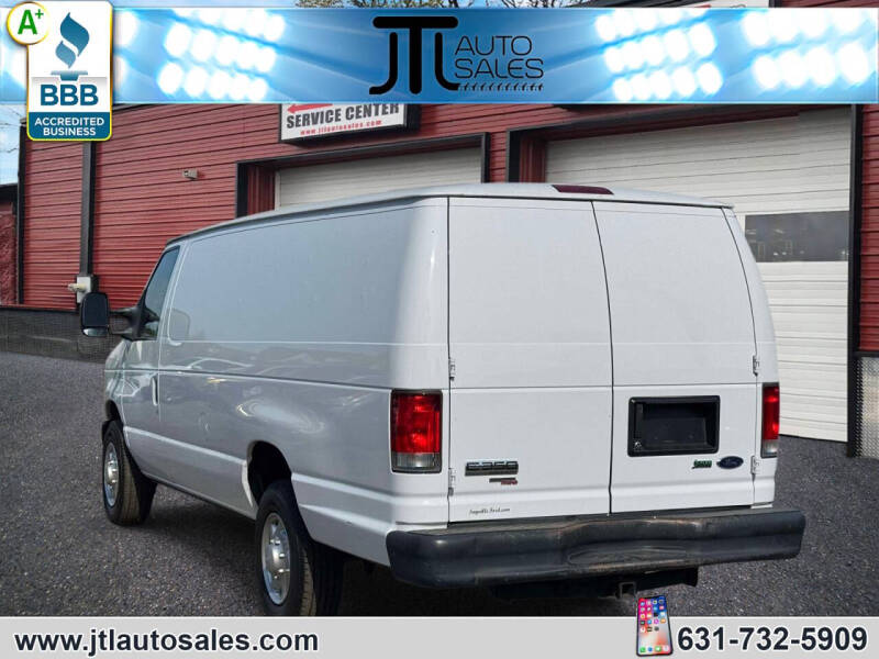 2013 Ford E-Series E-350 SD