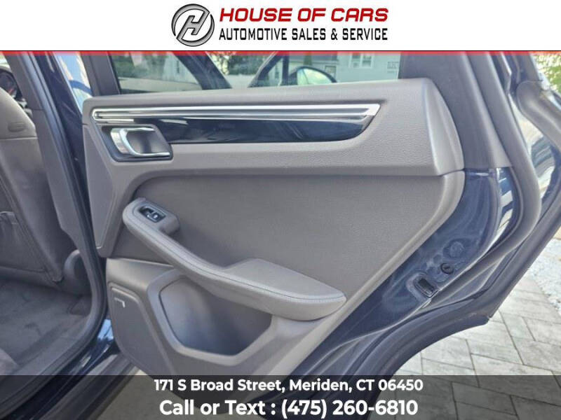 2018 Porsche Macan