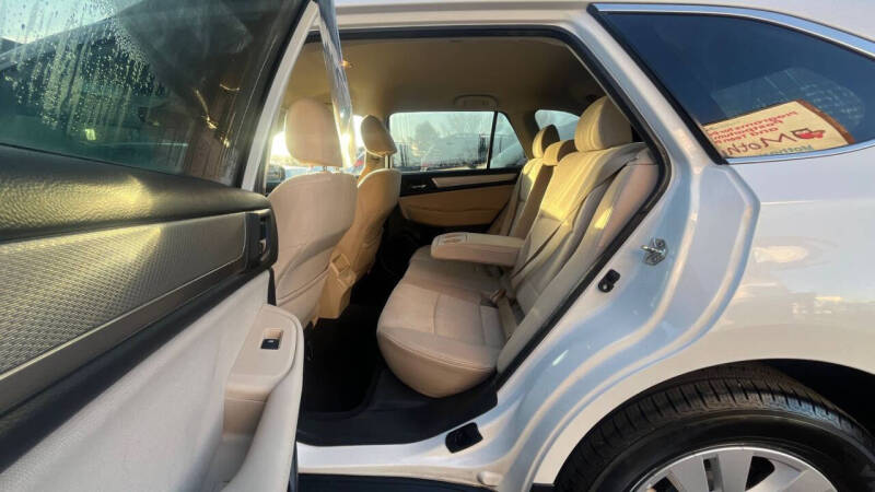 2018 Subaru Outback 2.5i Premium