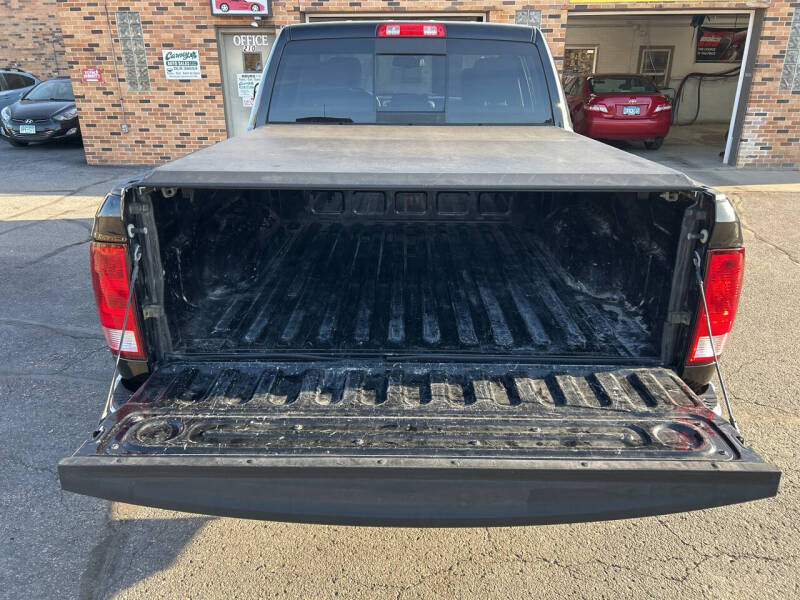 2017 RAM 1500 Big Horn