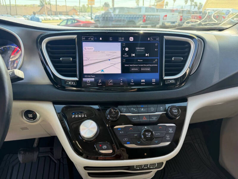 2021 Chrysler Pacifica Touring L