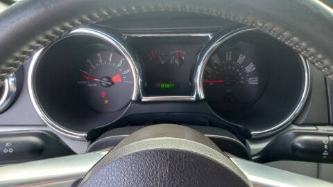 2007 Ford Mustang V6 Deluxe