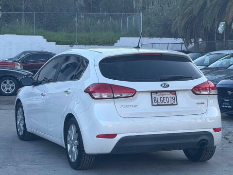 2015 Kia Forte5 EX