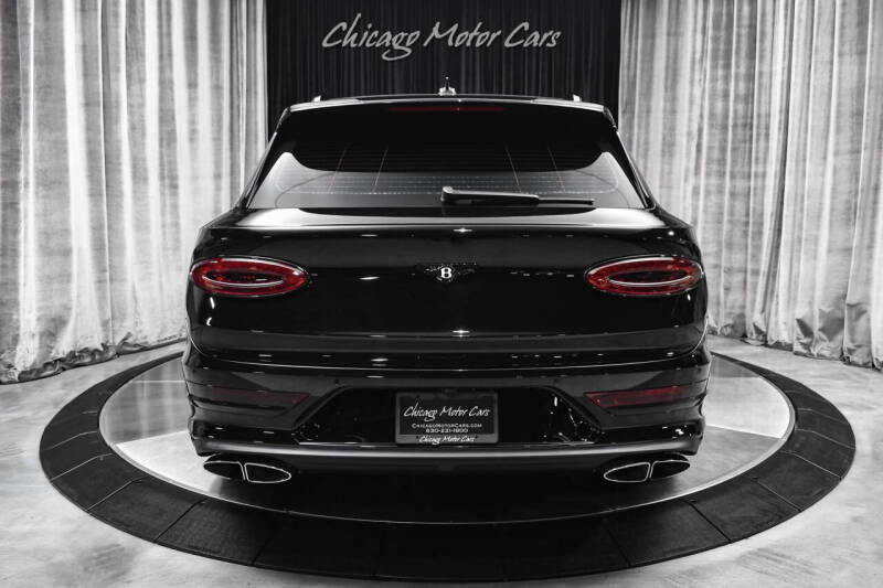 2023 Bentley Bentayga Hybrid