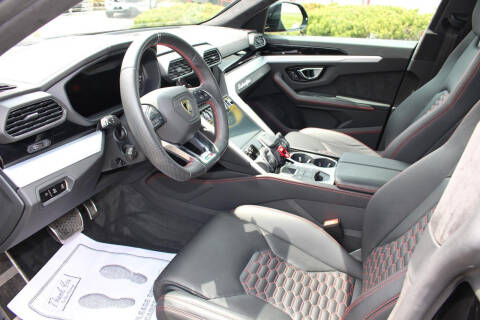 2019 Lamborghini Urus