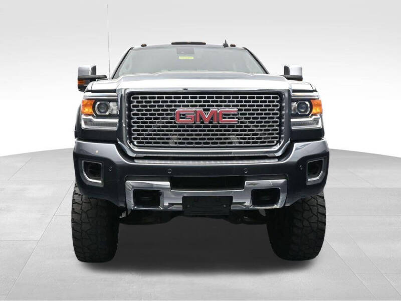2017 GMC Sierra 2500HD Denali