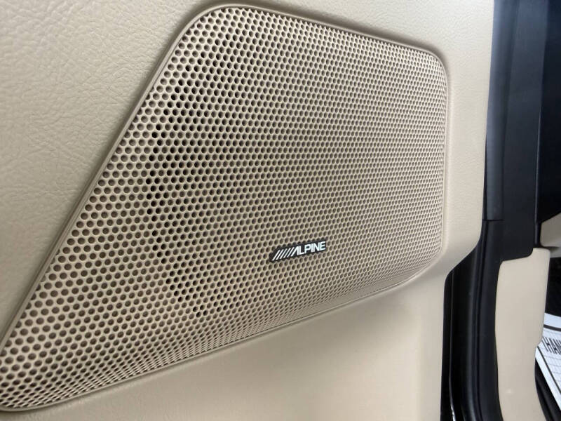 2012 Land Rover LR2 HSE