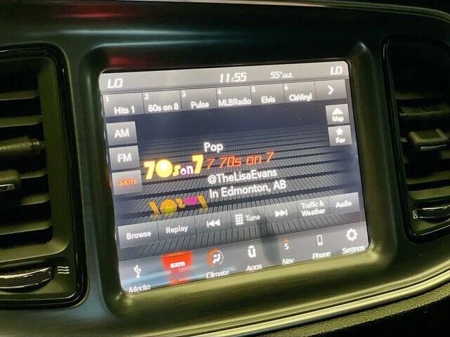 2018 Dodge Challenger 392 HEMI Scat Pack Shaker