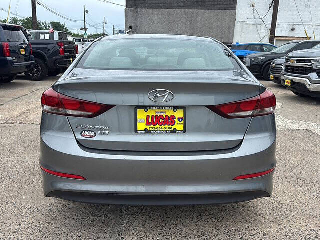 2018 Hyundai Elantra