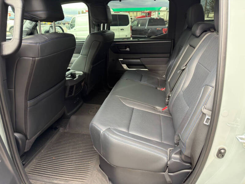 2024 Toyota Tundra Platinum