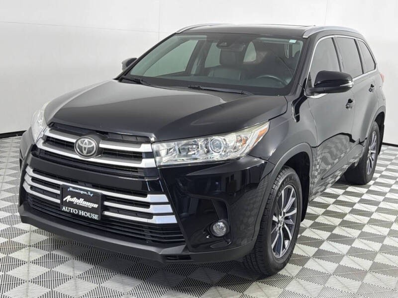 2017 Toyota Highlander SE