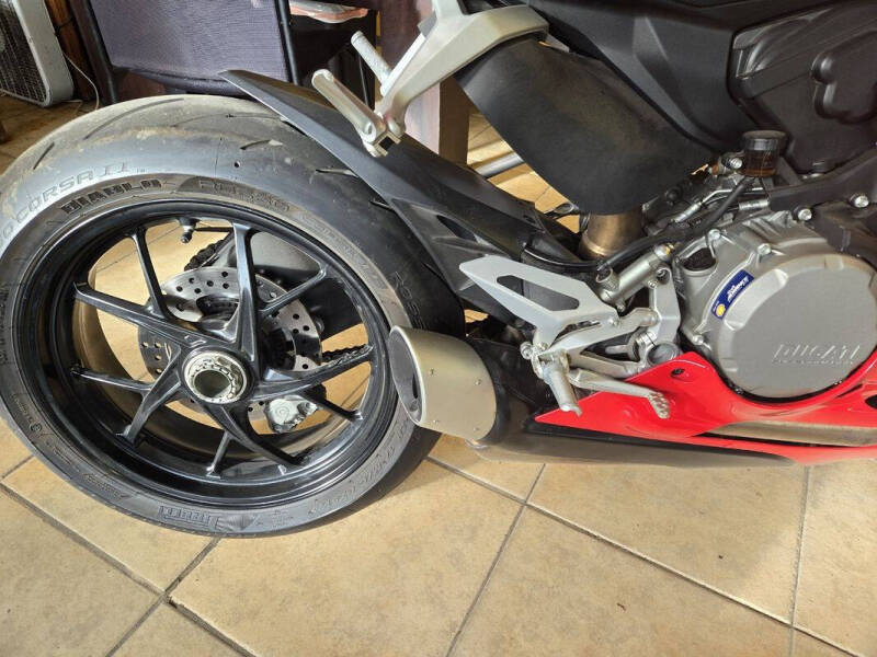 2022 Ducati Panigale