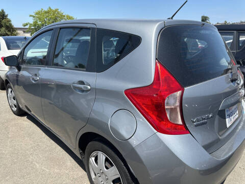2015 Nissan Versa Note SV