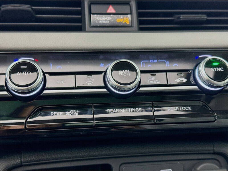 2025 Honda Pilot Touring