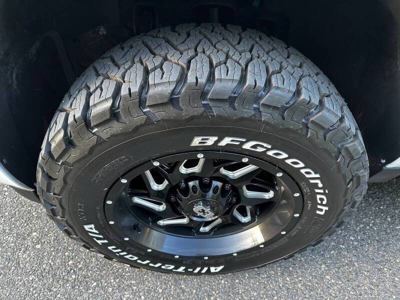 2012 Chevrolet Suburban Fleet 2500