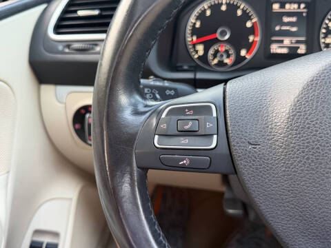 2012 Volkswagen Eos Komfort SULEV