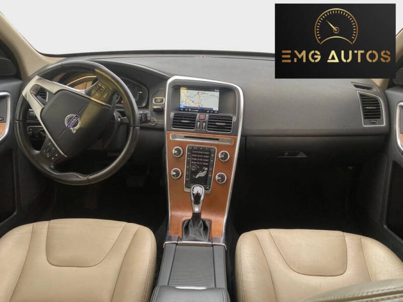 2017 Volvo XC60 T5 Inscription